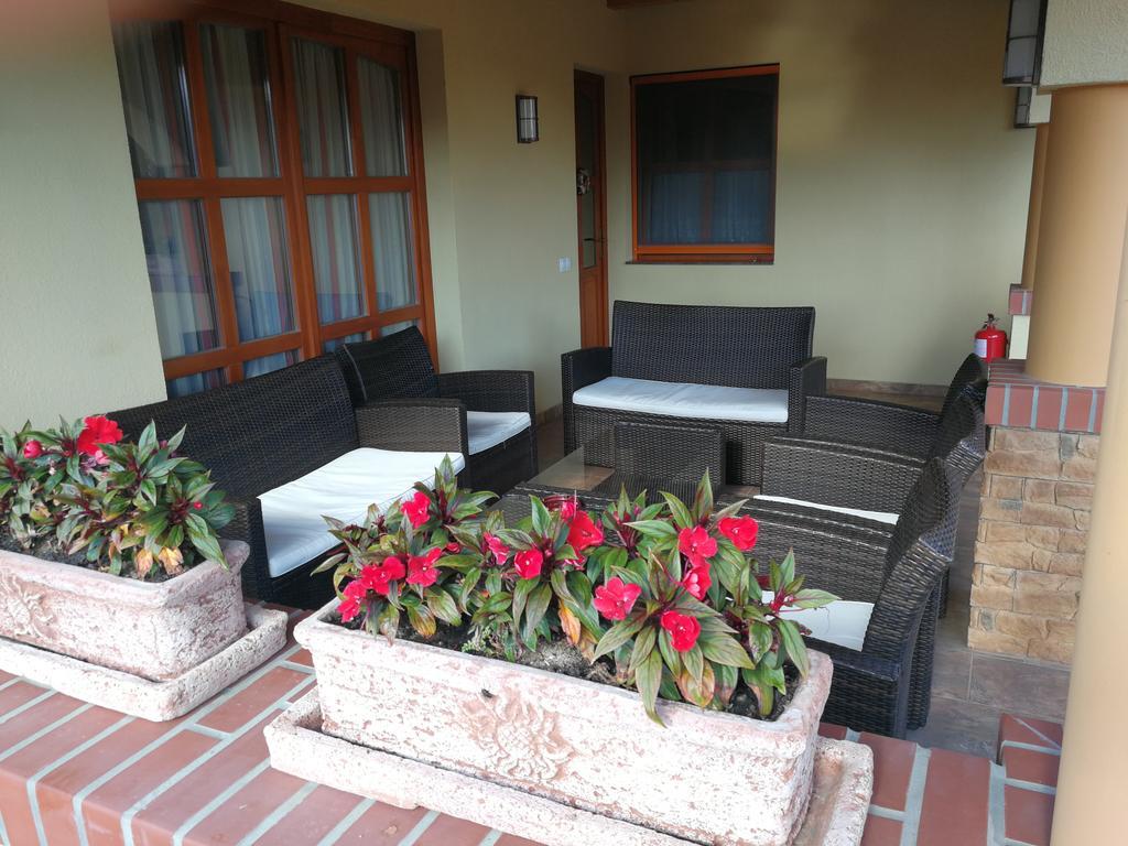 Vitis Vendeghaz Hotel Becsehely Exterior photo